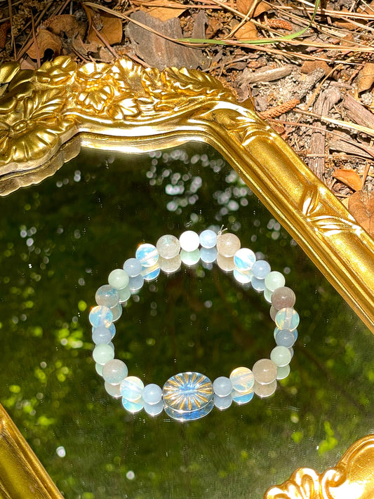 frost on the flowers bracelet