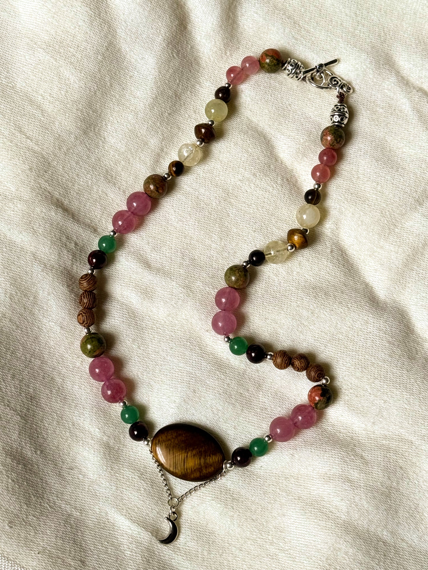 cosmic bouquet necklace